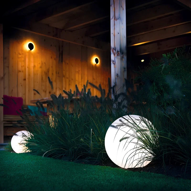 Spherical Garden Light – Weatherproof, 16 Colours with Remote Control for Garden or Interior