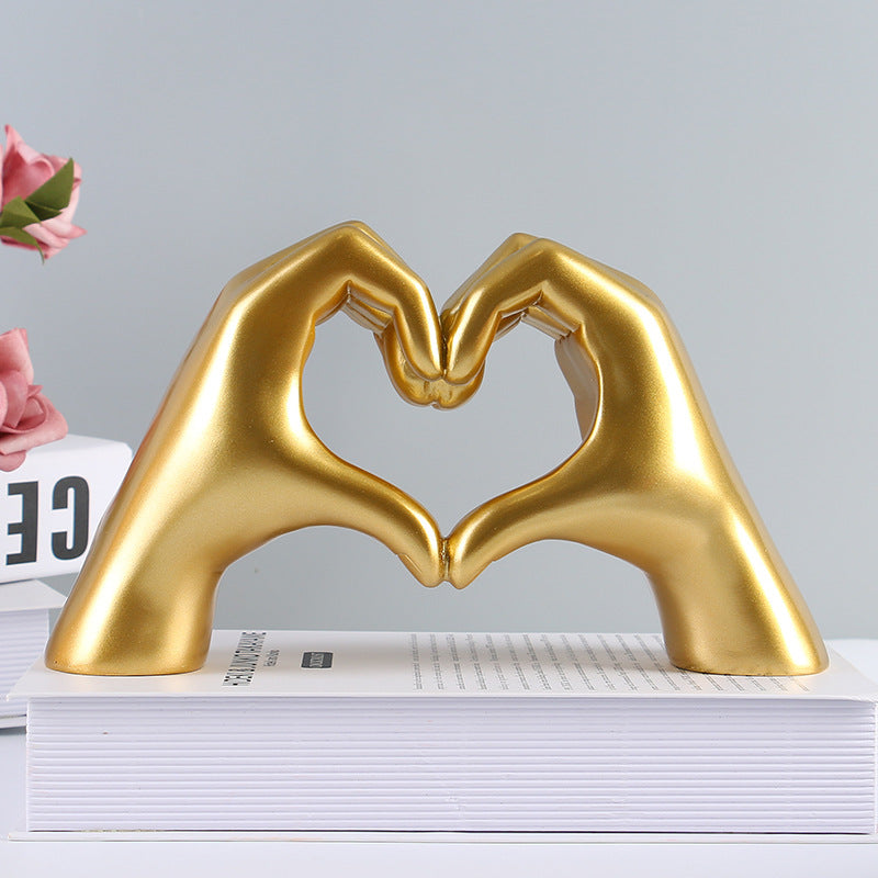 Wooden Decoration – Hand-engraved, Natural Wood Look as a Symbol of Love for Living Room or Bedroom