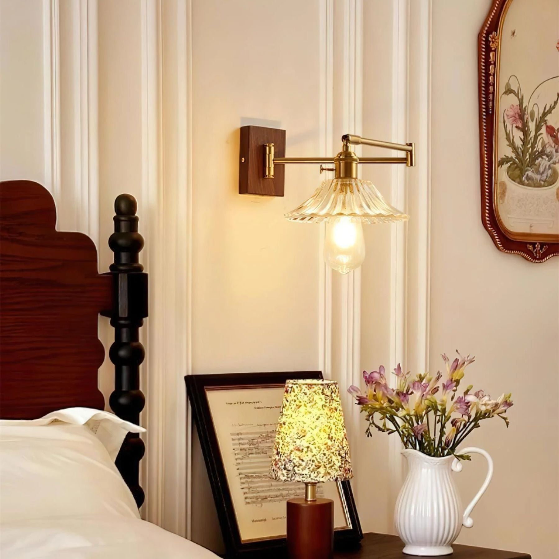 Crescent Wall Lamp – Gold and Walnut, Modern Design for Living Room or Bedroom Decoration