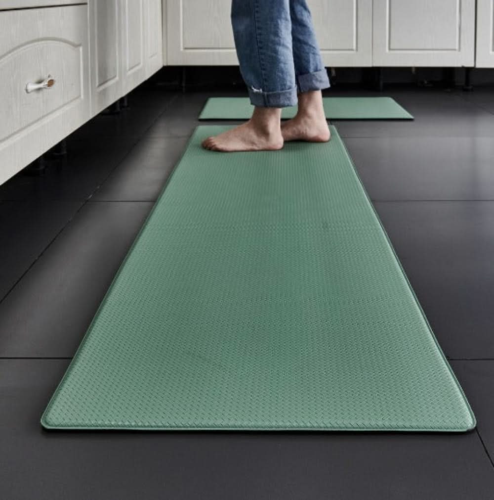 Ergonomic Kitchen Mat – Dark Gray, Water-Repellent and Non-Slip for Kitchen or Hallway