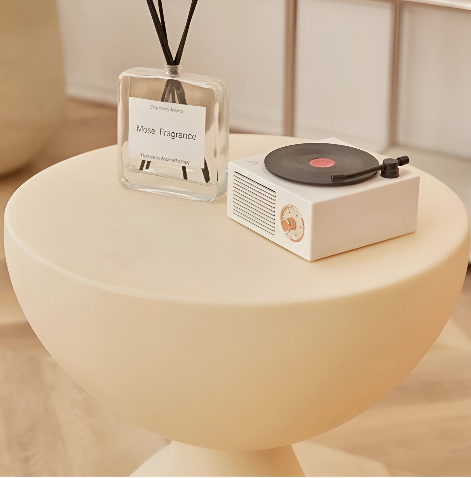 Round Coffee Table – Black Plastic, Timeless Design for Living Room or Accent Room