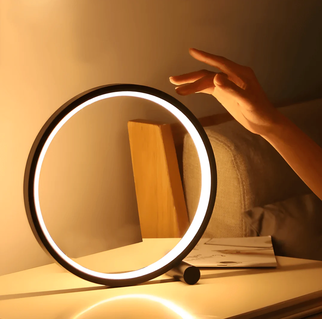 LED Table Lamp – Minimalist Design with Dimmable Touch Control for Living Room or Office