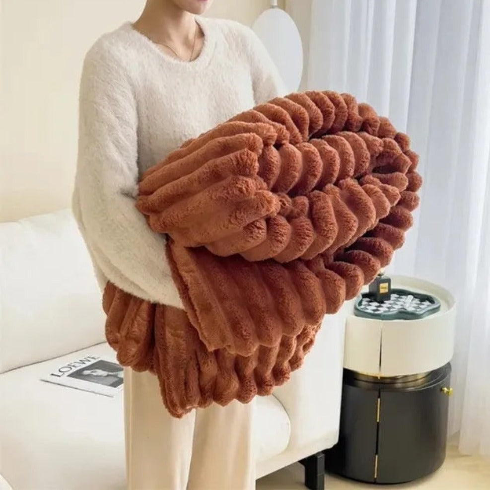 Plush Blanket Cover – Ribbed Texture for Living Room or Bedroom