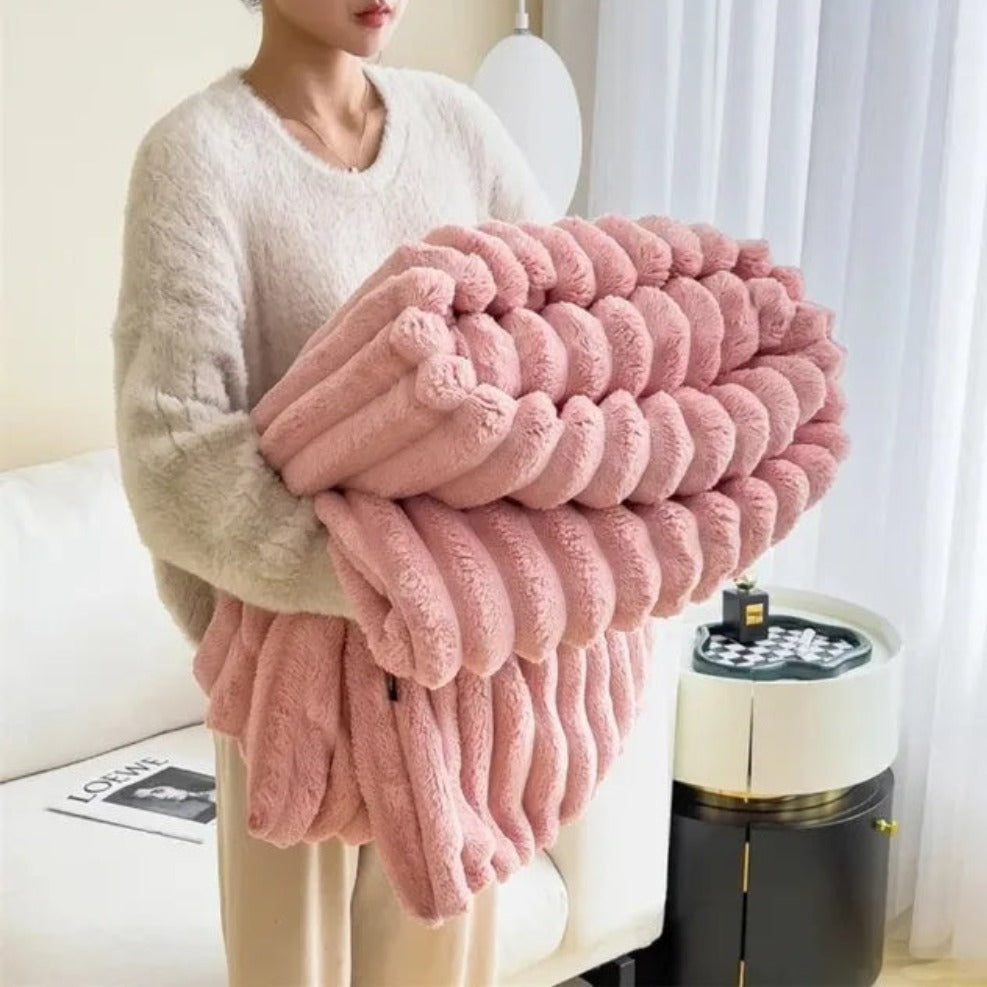 Plush Blanket Cover – Ribbed Texture for Living Room or Bedroom