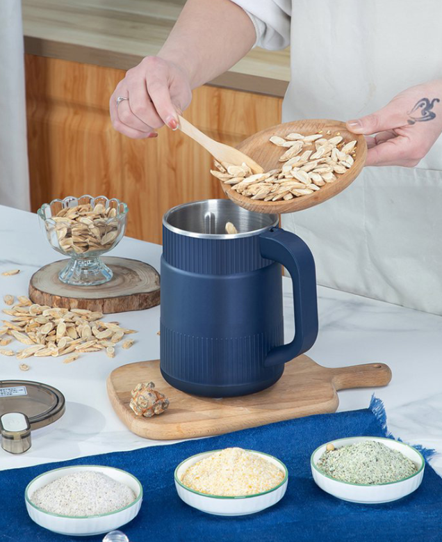 Electric Coffee Grinder – Stainless Steel, Compact Design for Coffee, Grains, and Spices in the Kitchen