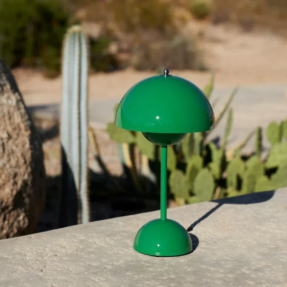 Wireless Table Lamp – Multicolor Mushroom Shape for Desk or Bedside Table