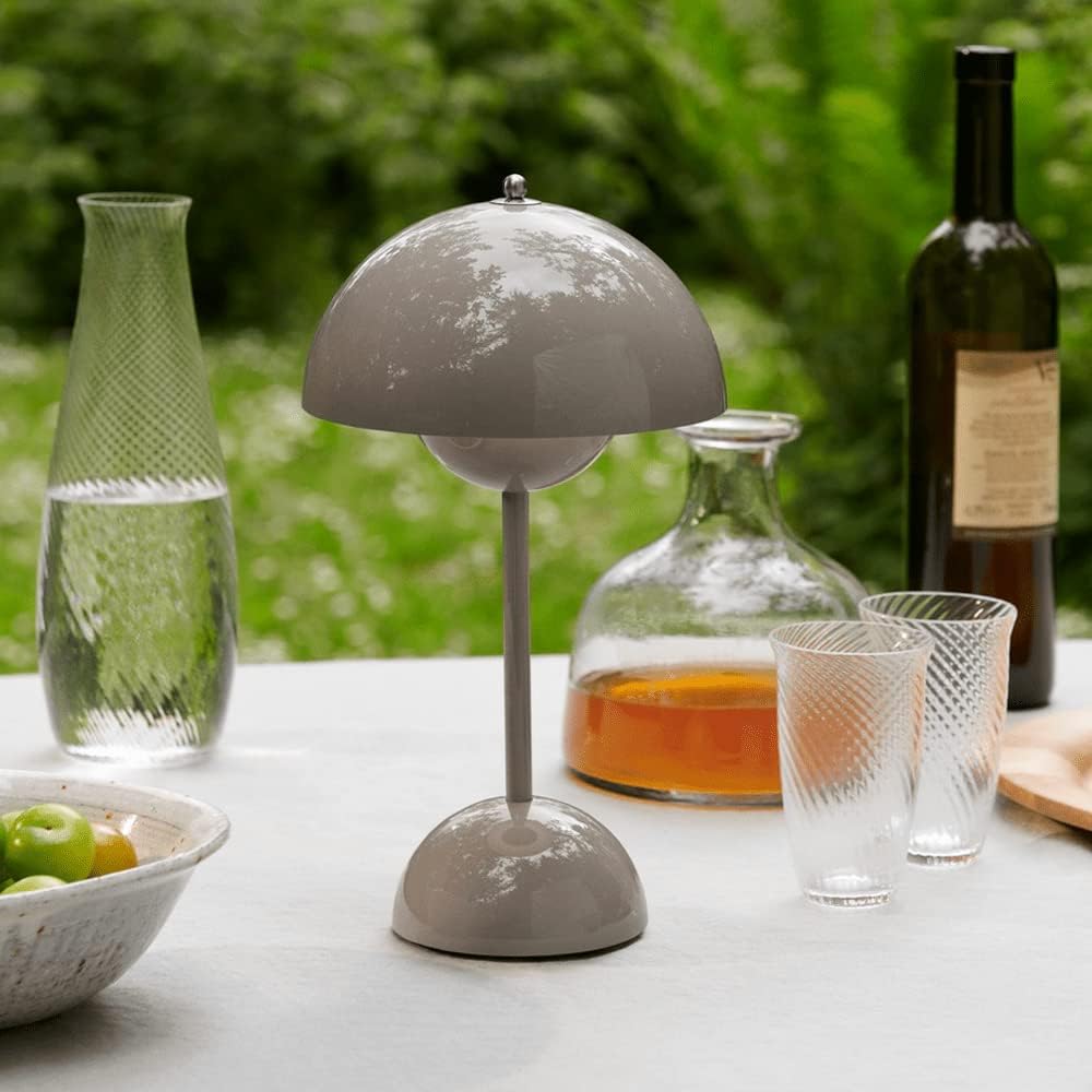Wireless Table Lamp – Multicolor Mushroom Shape for Desk or Bedside Table