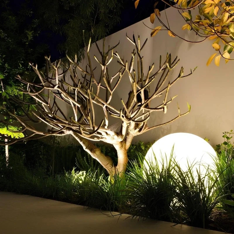 Spherical Garden Light – Weatherproof, 16 Colours with Remote Control for Garden or Interior
